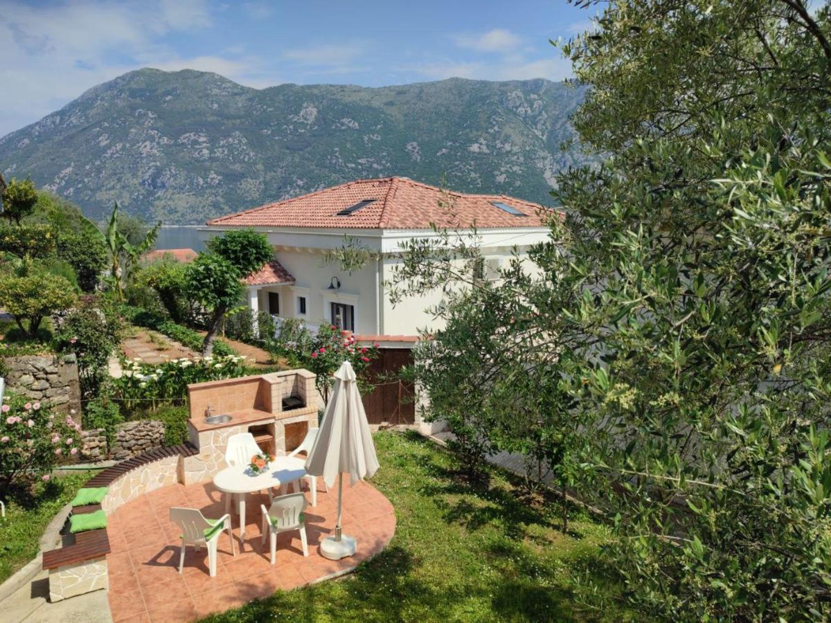 Holiday House In The Kotor Bay Экстерьер фото
